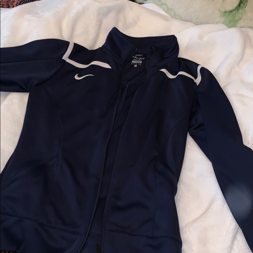 Nike Dri-fit sweater